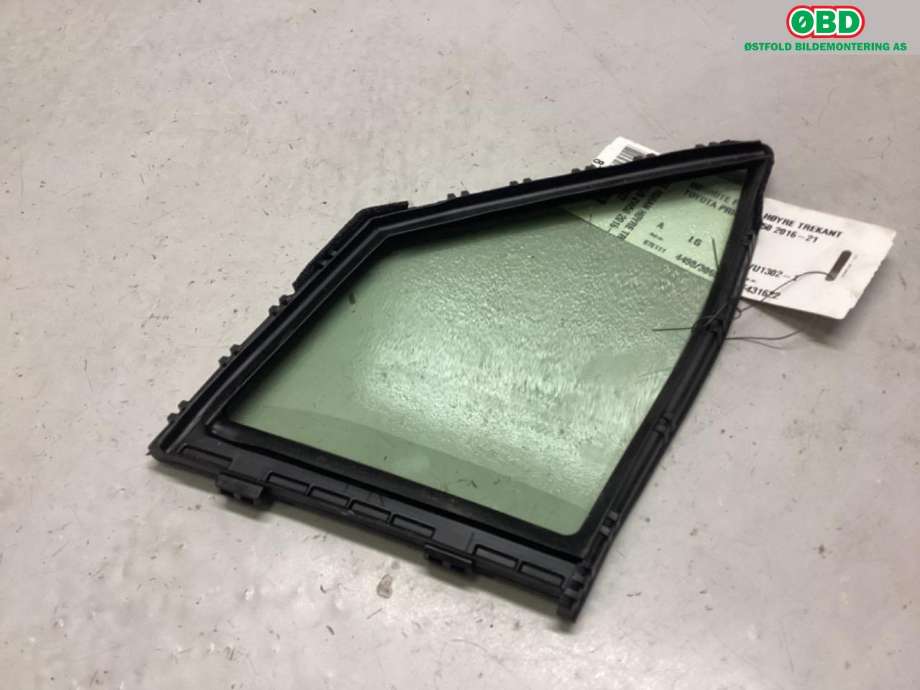 Diverse deler til Toyota Prius 2016-2023 (Type IV) (combi) (combi) (TOYOTA|6812547030|)