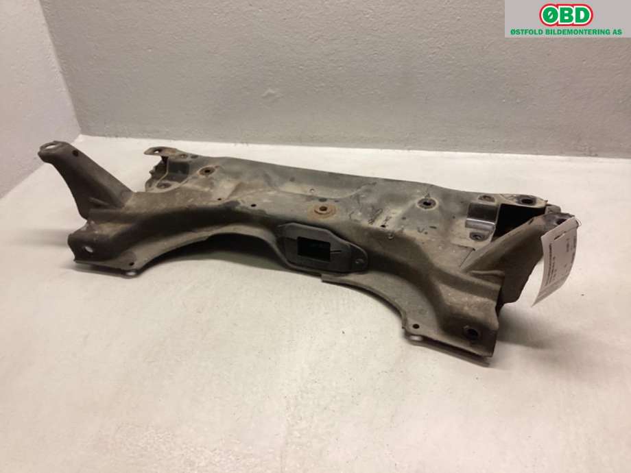 Travers foran hoved til Toyota Yaris 2014-2020 (Type III, Fase 2) (TOYOTA|)