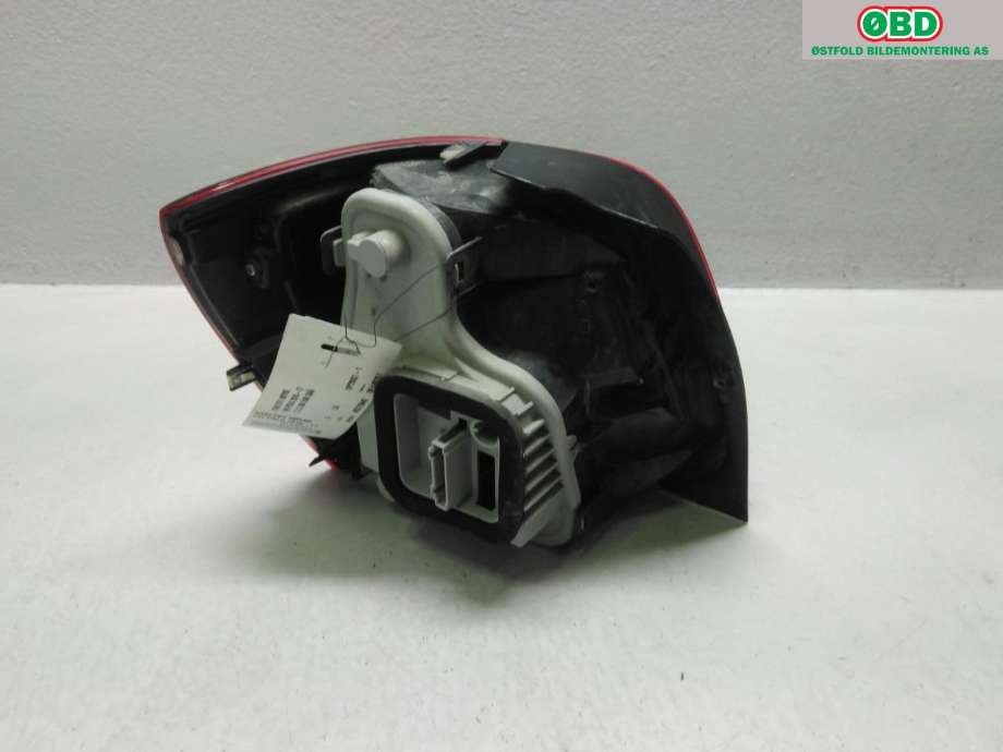 Baklykt høyre til VW Polo 2009-2014 (Type V, Fase 1)  (VOLKSWAGEN|6R0 945 096 AH|)