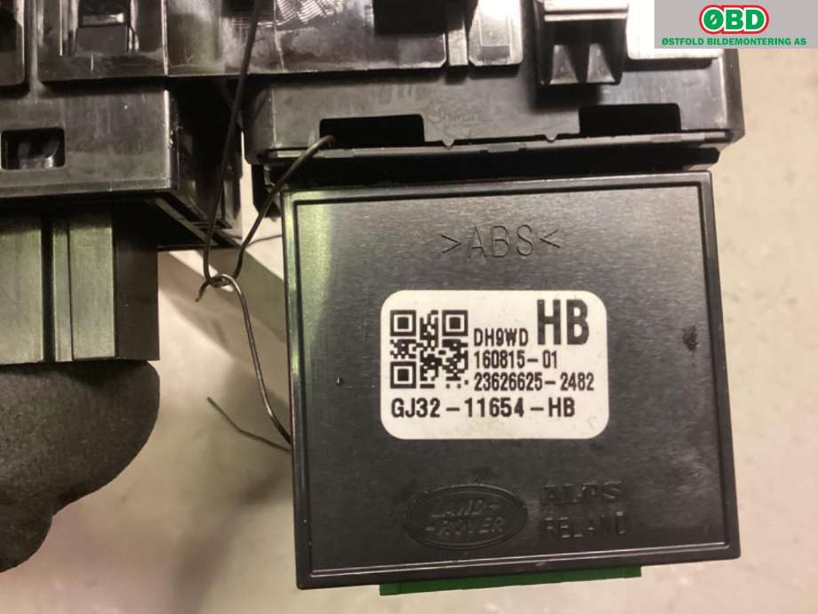 Bryter baklukeåpner til Land Rover Range Rover, Evoque 2011-2019 (Type I)  (LAND-ROVER||GJ3211654HB)