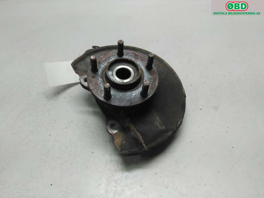 Hjulspindel venstre foran til Mitsubishi Outlander 2012-2015 (Type III, Fase 1) (MITSUBISHI|3870A007|)