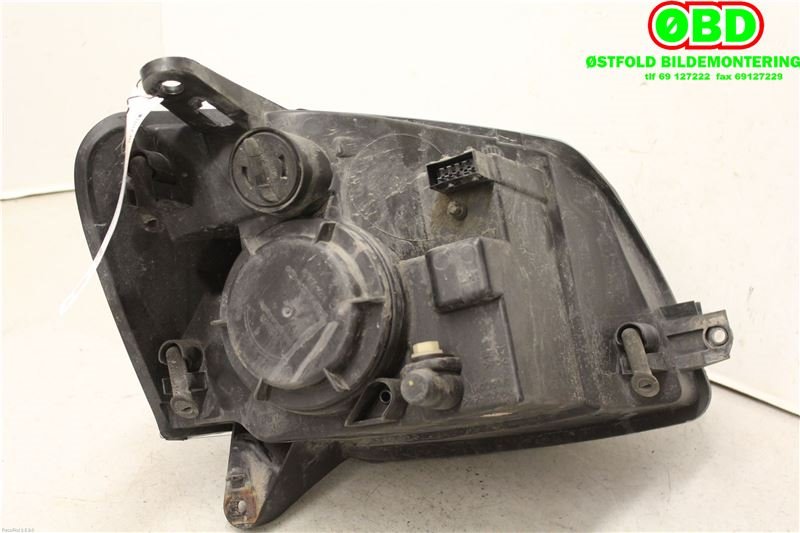 Frontlykt venstre halogen til Peugeot Partner 2002-2008 (Type I, Fase 2)  (PEUGEOT|6204 AX||9644150980)