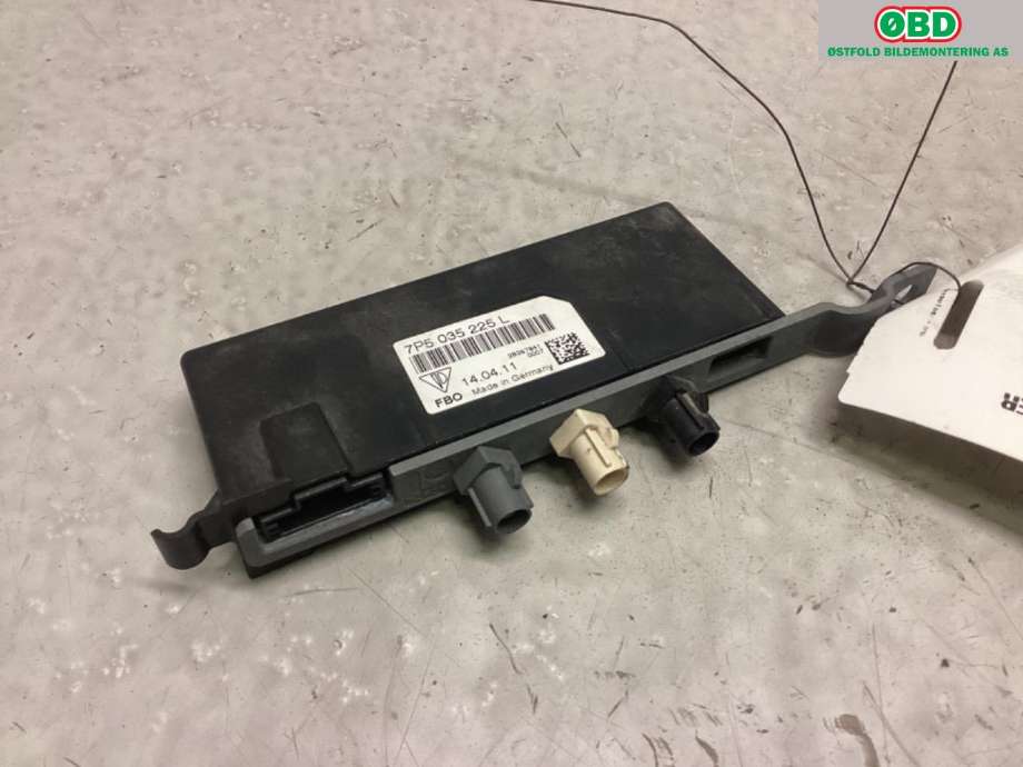 Antenne forsterker til Porsche Cayenne 2010-2017 (92A) (92A) (PORSCHE|958 647 312 00||7P5035225L)