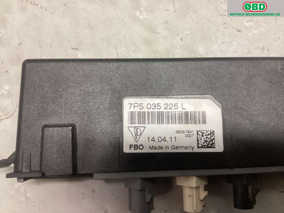 Antenne forsterker til Porsche Cayenne 2010-2017 (92A) (92A) (PORSCHE|958 647 312 00||7P5035225L)
