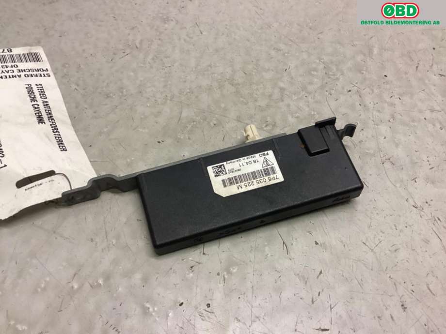 Antenne forsterker til Porsche Cayenne 2010-2017 (92A) (92A) (PORSCHE||7P5035225M)