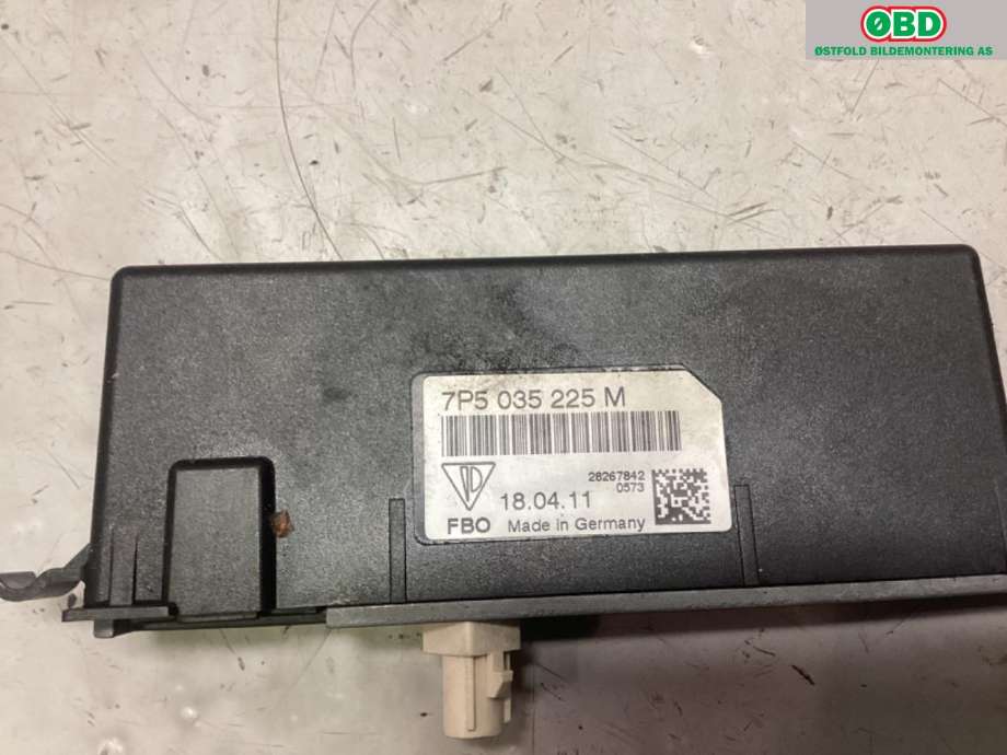 Antenne forsterker til Porsche Cayenne 2010-2017 (92A) (92A) (PORSCHE||7P5035225M)