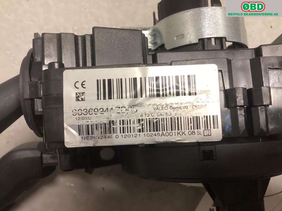 Bryter combi til Peugeot 2008 2019-->> (Type II)  (PEUGEOT|98 369 241 ZD|)