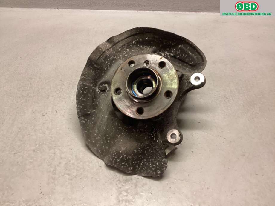 Hjulspindel høyre foran til BMW 2-Serie, Active/Gran Tourer 2014-->> (F45/F46) (F45/F46) (BMW|31 21 6 876 646|)