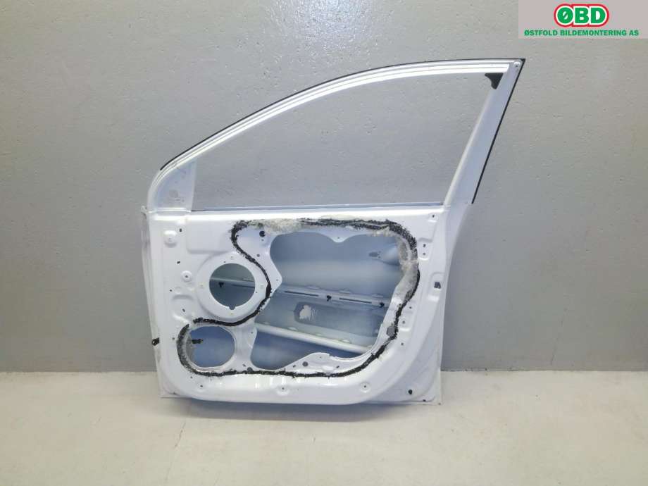 Dør høyre foran til Hyundai Ix35 2010-2015 (HYUNDAI|760042S000|)