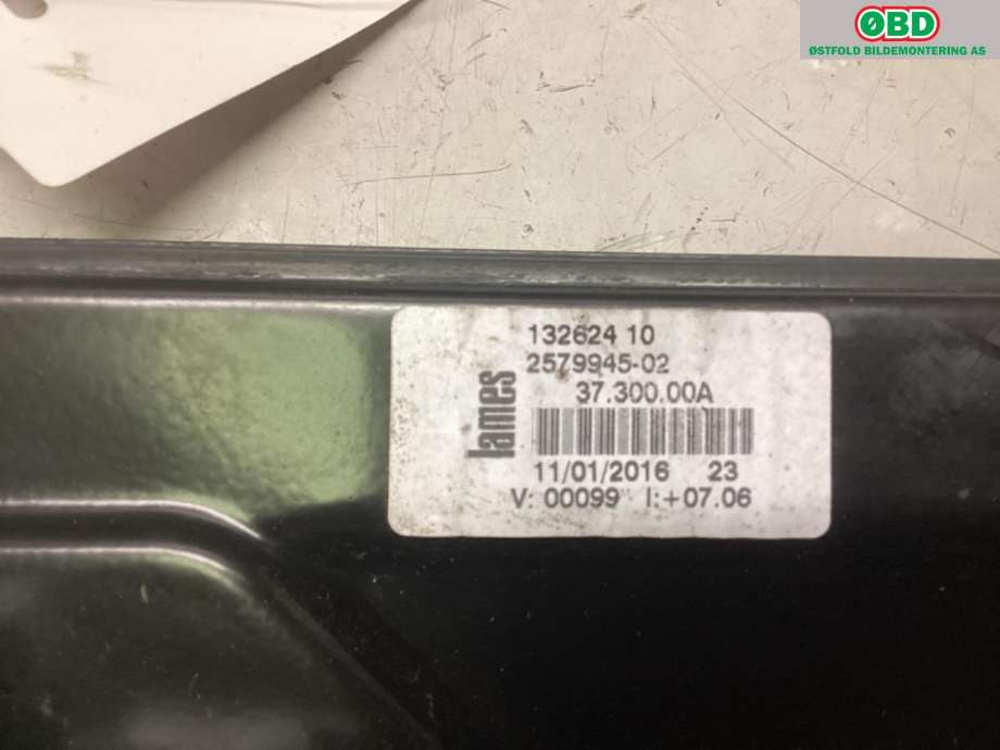 Ruteheis venstre foran til BMW 2-Serie, Active/Gran Tourer 2014-->> (F45/F46) (F45/F46) (BMW|51 33 7 490 191|67 62 7 410 753|)