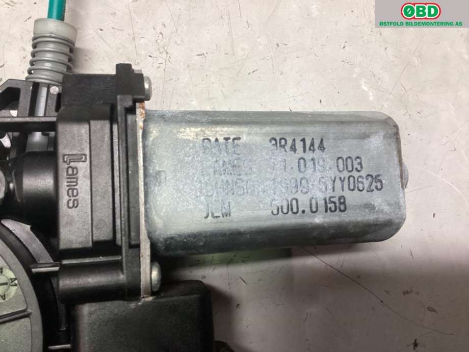 Ruteheis venstre foran til BMW 2-Serie, Active/Gran Tourer 2014-->> (F45/F46) (F45/F46) (BMW|51 33 7 490 191|67 62 7 410 753|)