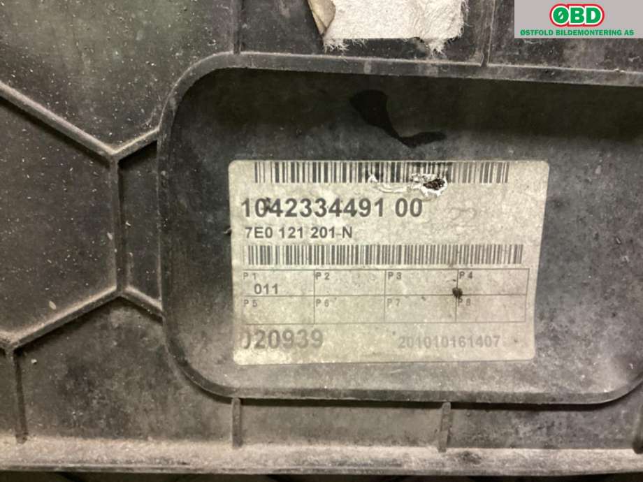 Kjølevifte til VW Transporter / Caravelle 2009-2015 (Fase 2) (T5) (T5) (VOLKSWAGEN|7E0 121 207 C|7E0 121 205 H|)