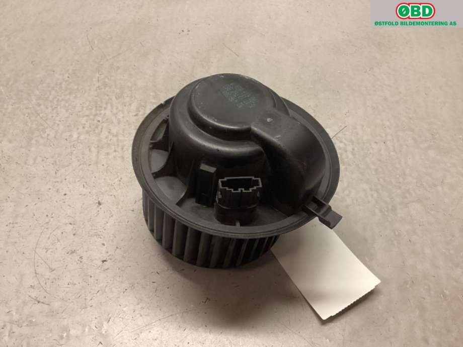 Varmeapparat motor til VW Transporter / Caravelle 2009-2015 (Fase 2) (T5) (T5) (VOLKSWAGEN|7H0 819 021 A|)