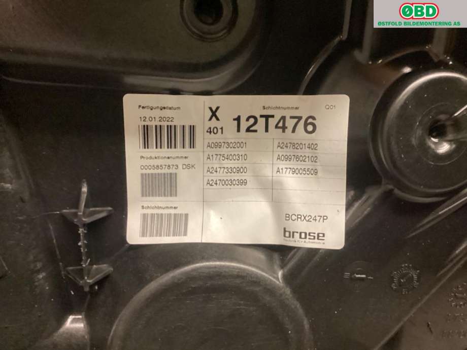 Ruteheis til Mercedes EQB 2022-->>  (A 247 730 05 03|)