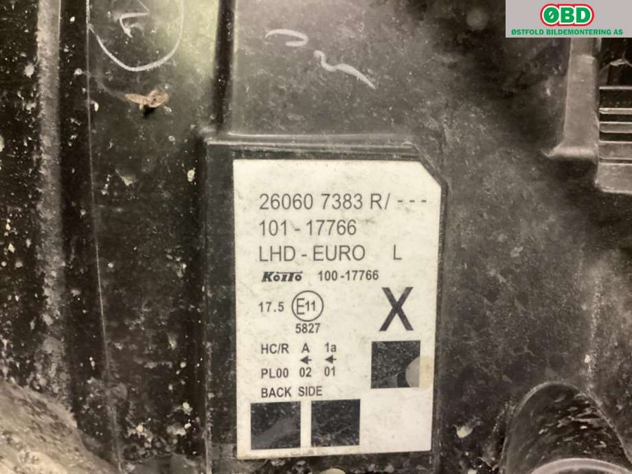 Frontlykt venstre halogen til Renault Kangoo 2008-2021 (Type II)  (RENAULT|7701068181||260607383R)
