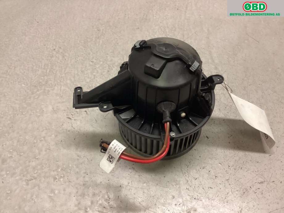 Varmeapparat motor til Mercedes Vito 2014-->> (W447) (W447) (MERCEDES|A 000 830 47 01|)