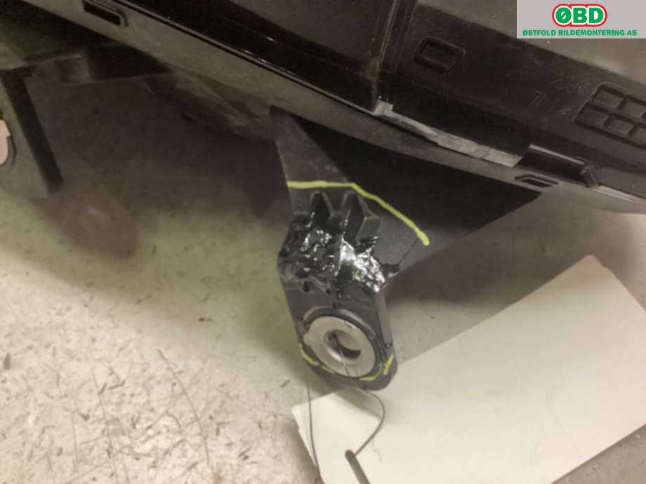 Frontlykt venstre halogen til Kia Sportage 2021-->> (Type V) (KIA SPORTAGE PLUG-IN HYBRID|92101R2100|)