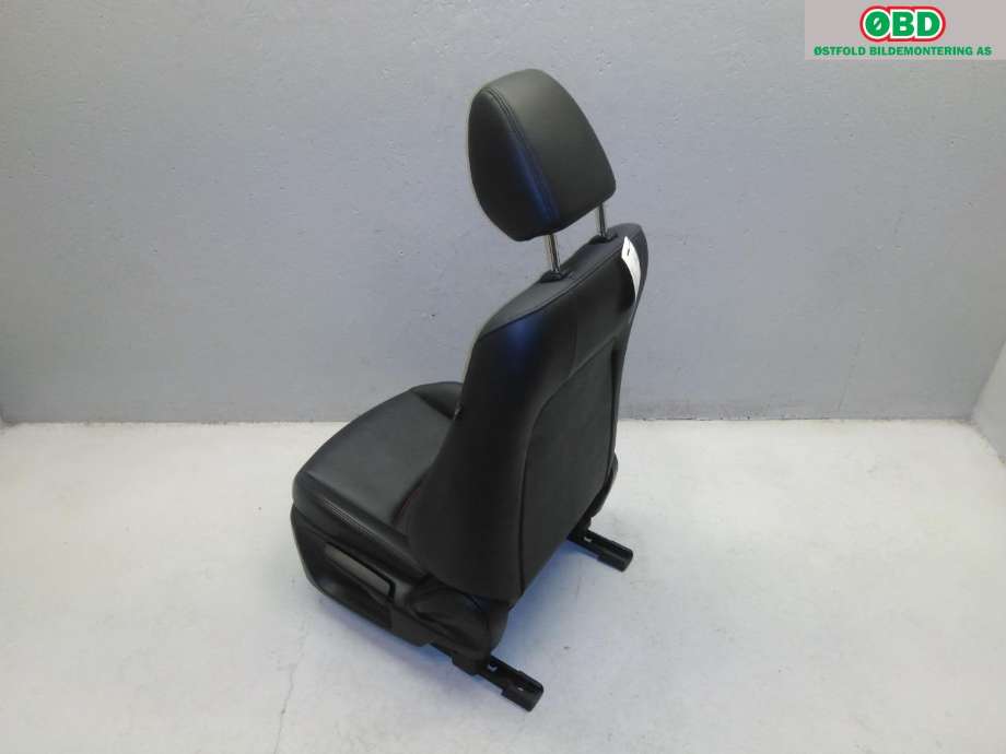Sete foran venstre til Mazda CX-3 2015-2022  (MAZDA|)
