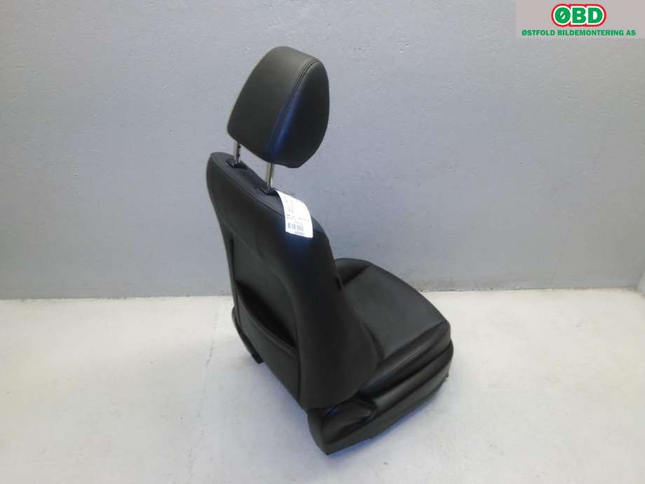 Sete foran høyre til Mazda CX-3 2015-2022 (MAZDA|)