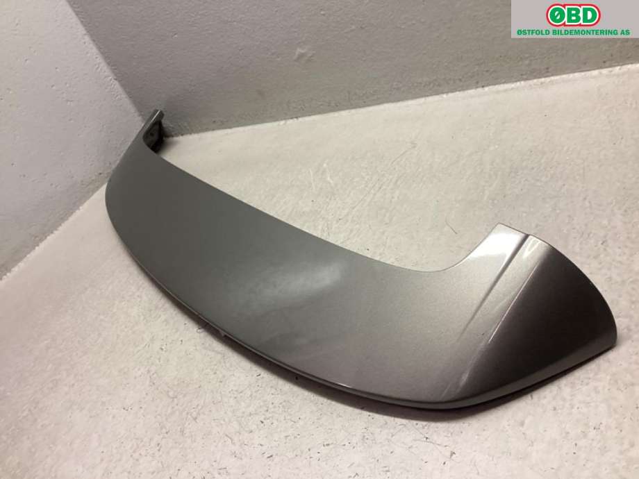 Spoiler bakluke til Kia Carens, 2013-2018 Type III  (KIA|87210A4000)