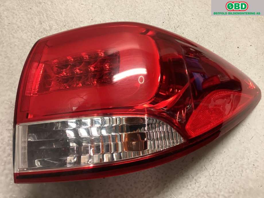 Baklykt høyre til Kia Carens 2013-2018 Type III  (KIA|92402A4120|)