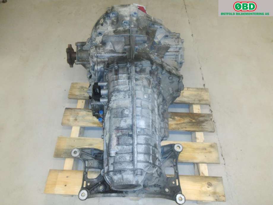 Girkasse automat til Audi A4 2015-2019 (Type V, Fase 1) (B9) (B9) (AUDI|0CK 300 044 S||SVQ)