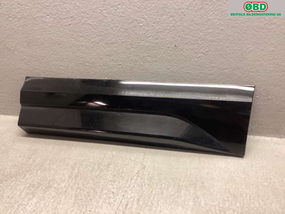 Diverse deler til Audi Q3 2015-2018 (Type I, Fase 2) (AUDI|8U0 853 969 R|)