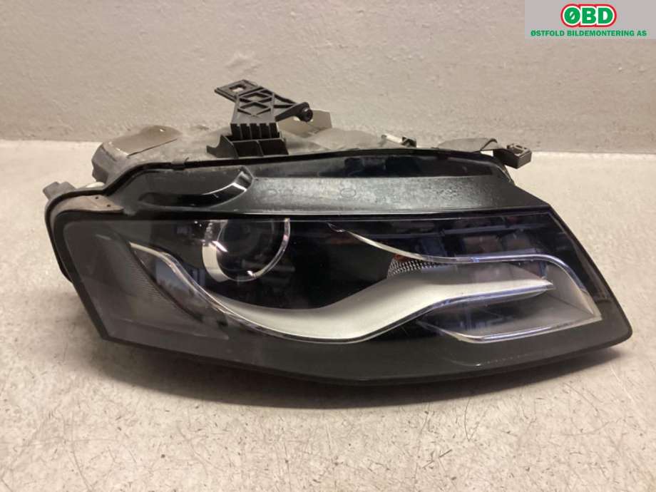 Frontlykt høyre halogen til Audi A4 2007-2014 (Type IV) (B8) (B8) (AUDI|8K0 941 030 AQ|8K0 941 030 BJ|)