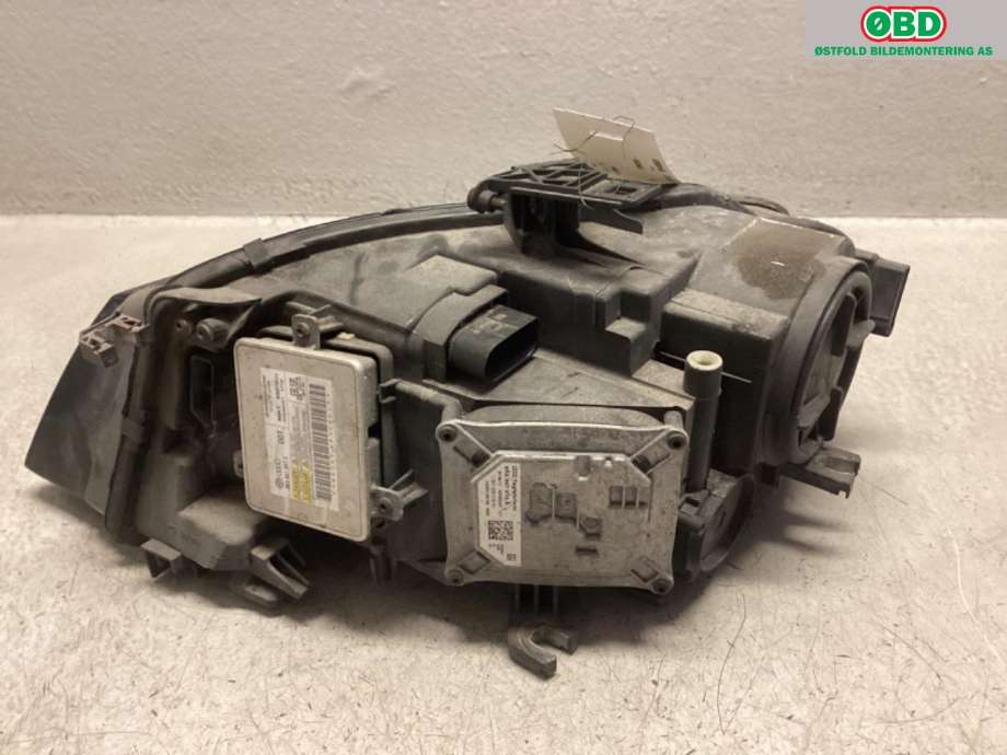 Frontlykt høyre halogen til Audi A4 2007-2014 (Type IV) (B8) (B8) (AUDI|8K0 941 030 AQ|8K0 941 030 BJ|)