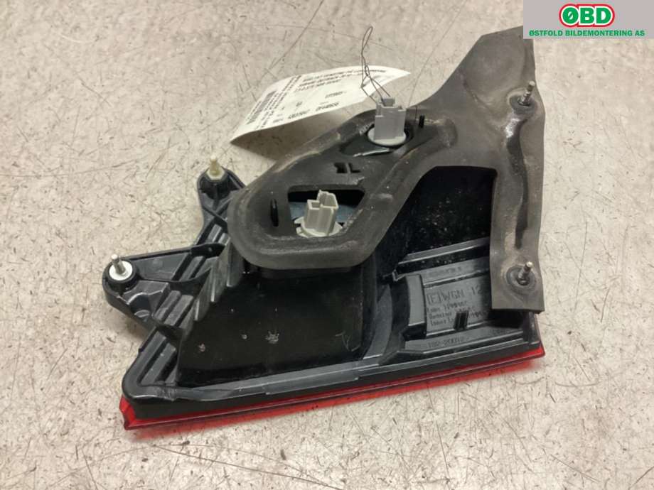 Baklykt venstre indre til Subaru Outback 2009-2014 (Type IV)  (SUBARU|84912AJ240|)