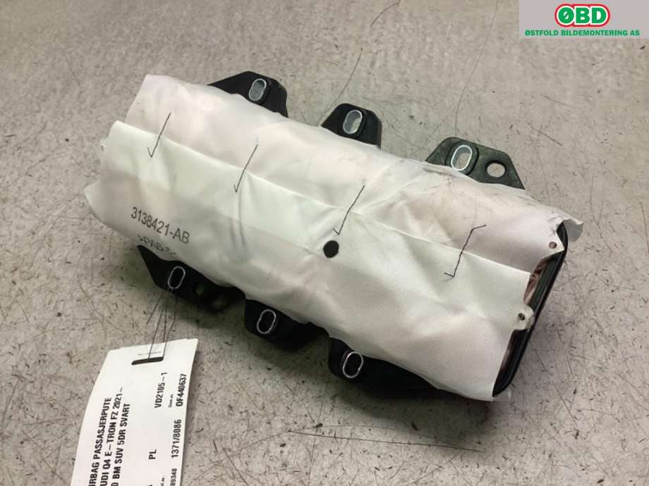 Airbag passasjer til Audi Q4 e-tron 2021-->> (AUDI|89A 880 204 D||89A 880 204 F)