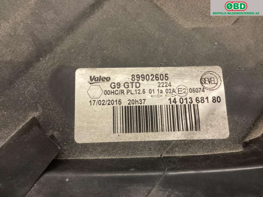 Frontlykt venstre halogen til Citroën Jumpy 2007-2016 (Type II) (CITROEN|6208 L0|)