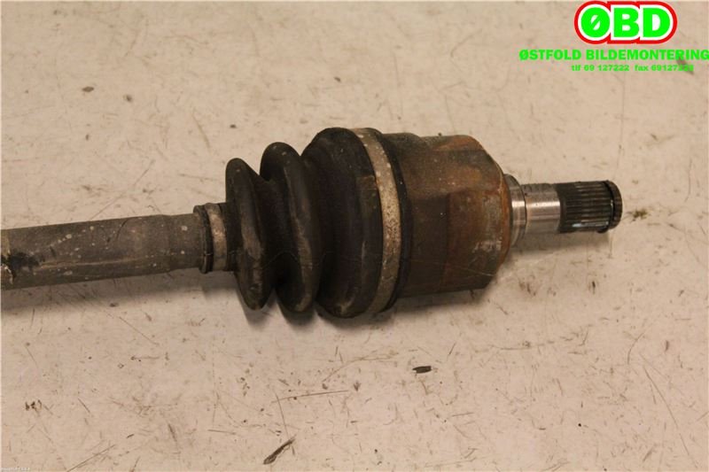 Drivaksel høyre foran til Hyundai i30 2007-2012 (Type I)  (HYUNDAI|495002L210|495002L211|)