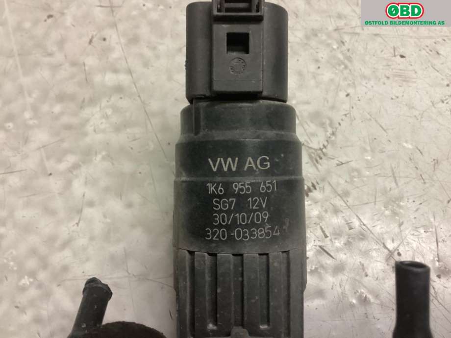 Spylerpumpe foran til Audi A3 2009-2012 (Type II, Fase 2)  (AUDI|1K6955651|)