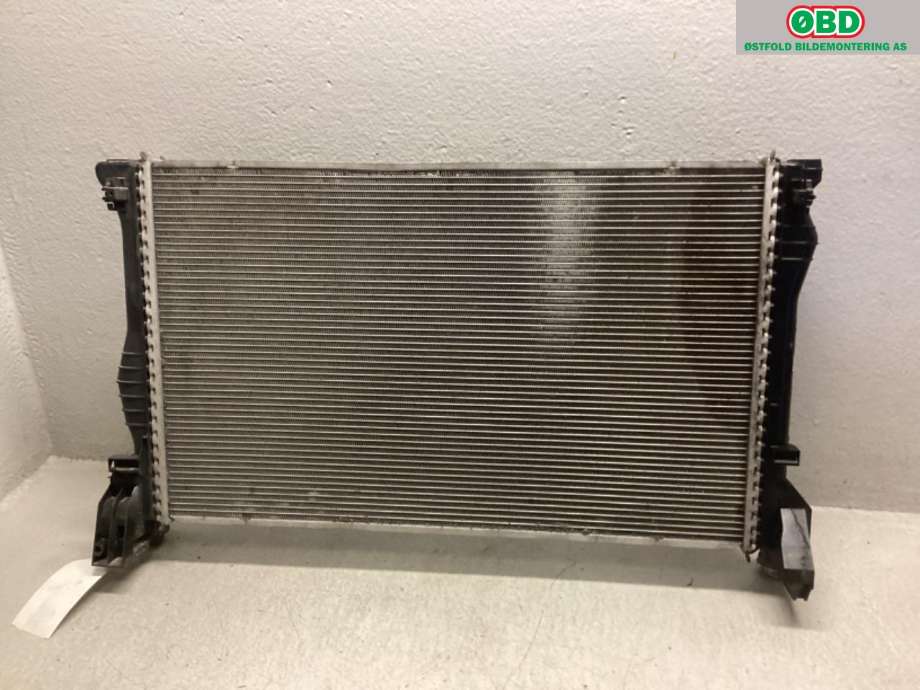 Radiator (automat gir) til Mercedes Vito 2014-->> (W447) (W447) (MERCEDES|A 447 501 00 01|)
