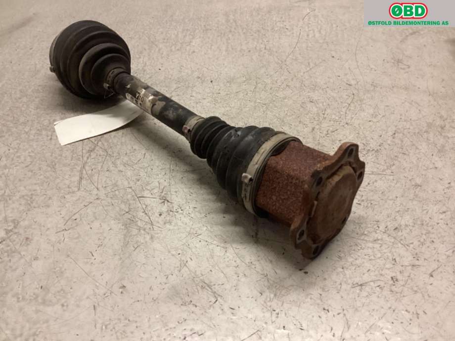 Drivaksel høyre foran til Audi A4 2007-2014 (Type IV) (B8) (B8) (AUDI|8K0 407 271 Q|8K0 407 271 AJ|)