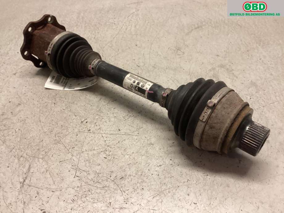 Drivaksel venstre foran til Audi A4 2007-2014 (Type IV) (B8) (B8) (AUDI|8K0 407 271 Q|)