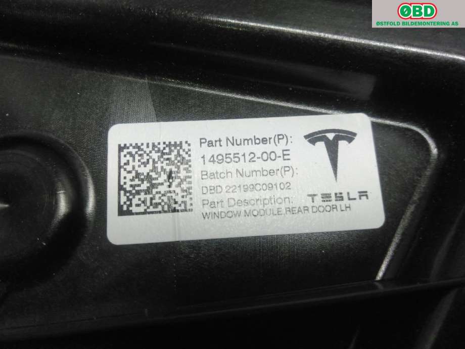 Ruteheis venstre bak til Tesla Model Y 2021-2024 (Type I)  (TESLA|1526802-00-C|)