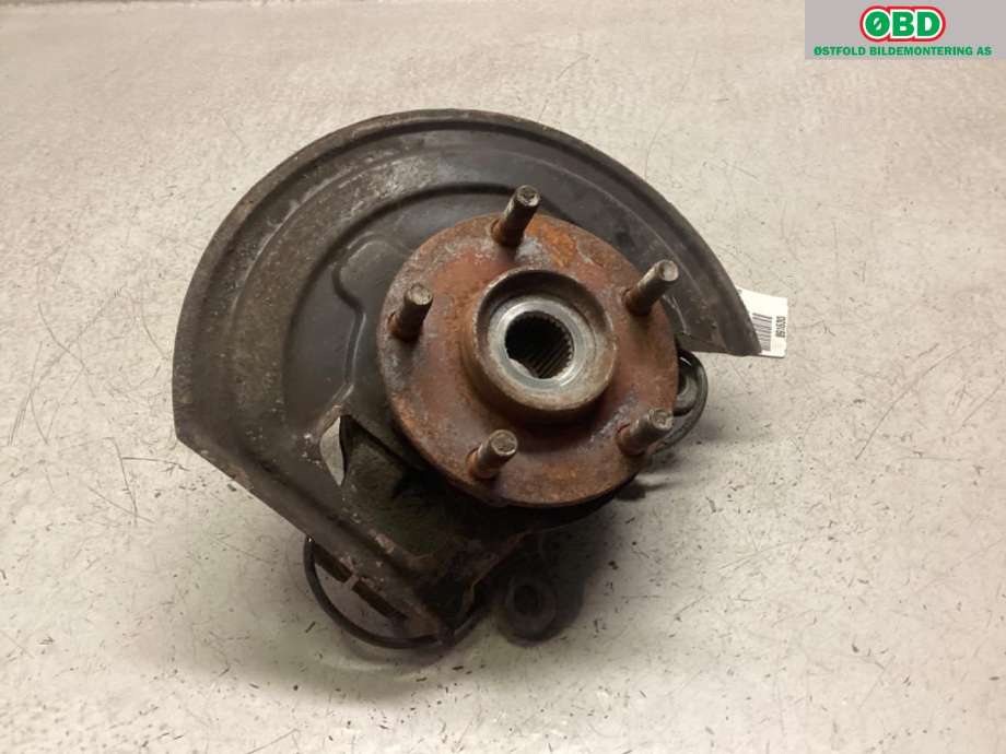 Hjulspindel venstre foran til Nissan Qashqai 2010-2014 (Type I, Fase 2)  (NISSAN|40015JD000|)