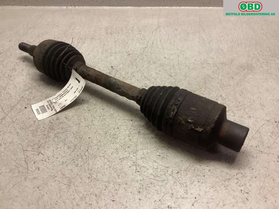 Drivaksel høyre foran til Jeep Commander 2006-2009 (JEEP|52104590AA|)