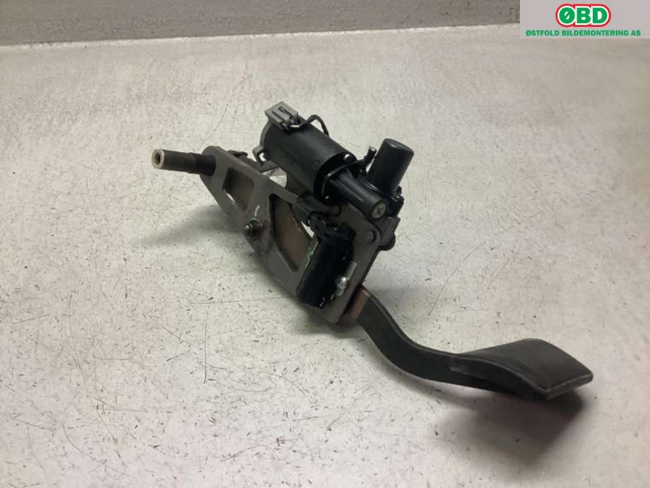 Pedal gass/brems/clutch til Jeep Commander 2006-2009  (JEEP|52089242AG|)