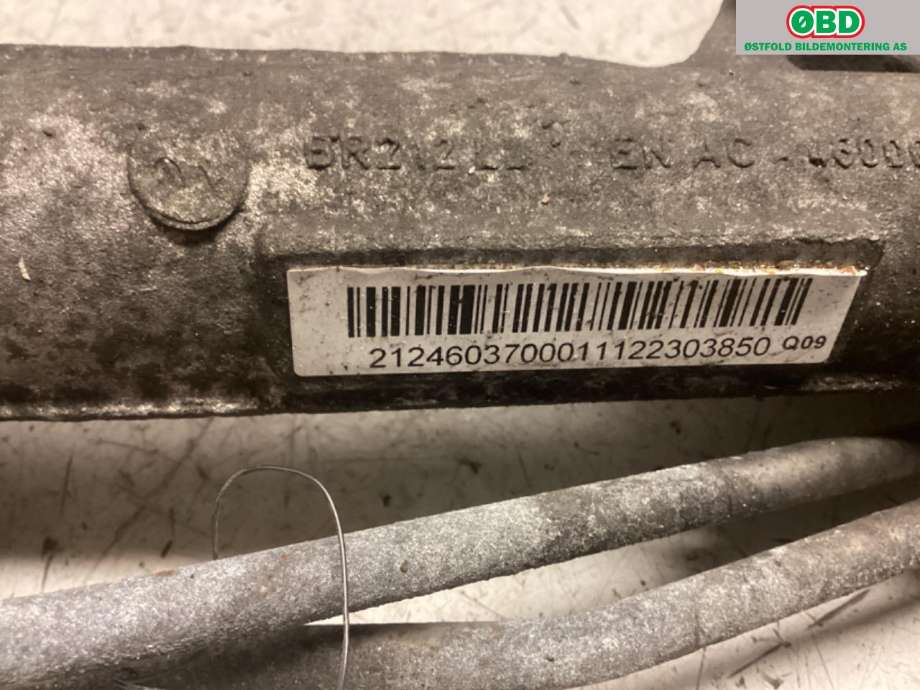 Tannstang til Mercedes E-Klasse 2009-2013 (Fase 1) (W212) (W212) (MERCEDES|A 212 460 32 00|A 212 460 37 00|)