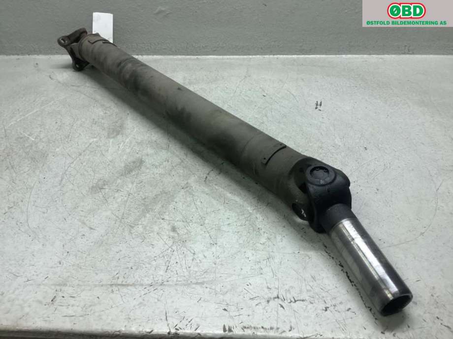 Mellomaksel til Nissan Pathfinder 2005-2010 (Fase 1) (R51) (R51) (NISSAN|37300EB30A|)