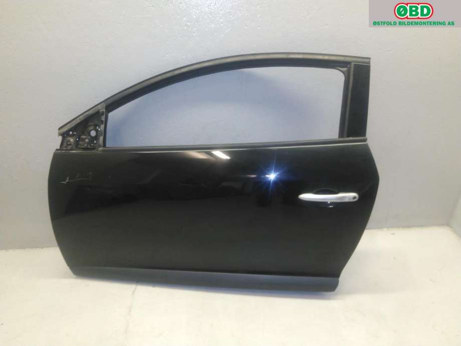 Dør venstre 2dørs til Renault Megane 2009-2016 Type III (RENAULT|801015283R|801010671R|)