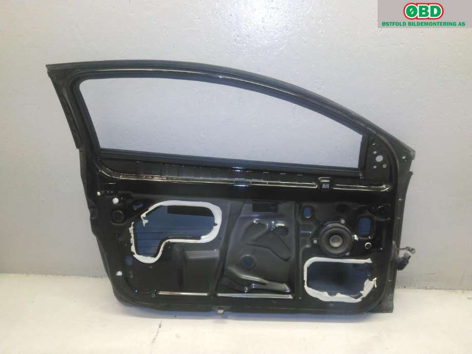 Dør venstre 2dørs til Renault Megane 2009-2016 Type III (RENAULT|801015283R|801010671R|)