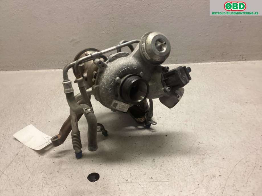 Turbo til Mercedes C-Klasse 2014-2018 (Fase 1) (W205) (W205) (MERCEDES|A 274 090 35 80|A 274 090 33 00|)