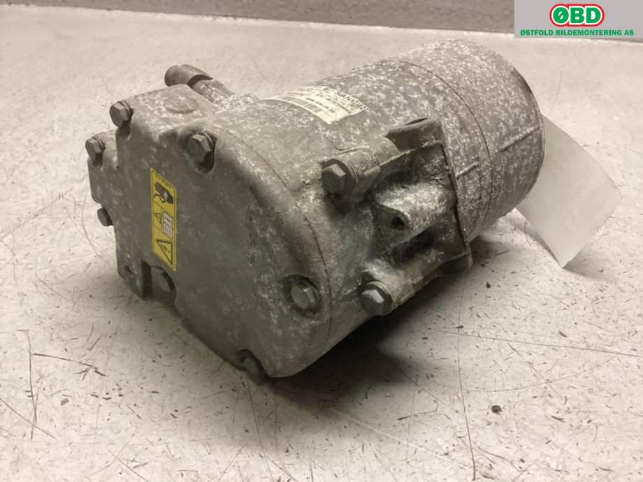 Aircondition kompressor til Mercedes C-Klasse 2014-2018 (Fase 1) (W205) (W205) (MERCEDES|A 000 830 28 00|A 000 830 56 00|)