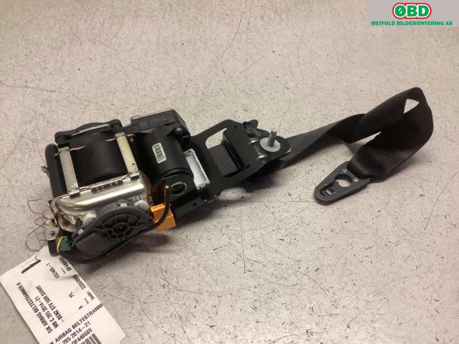 Airbag beltestrammer til Mercedes C-Klasse 2014-2018 (Fase 1) (W205) (W205) (MERCEDES|A 205 860 16 85|)