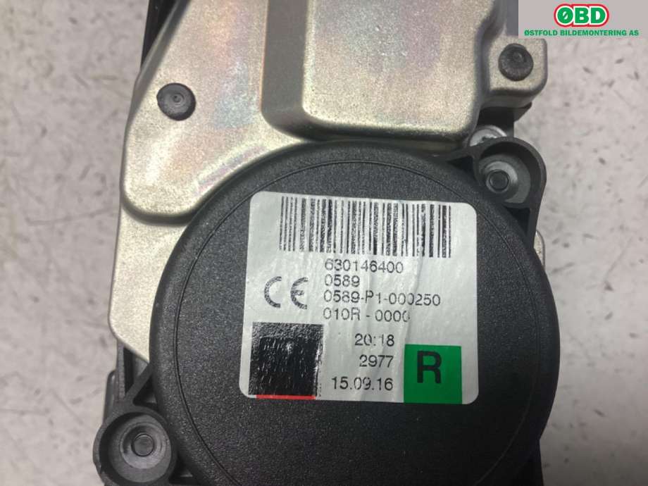 Airbag beltestrammer til Mercedes C-Klasse 2014-2018 (Fase 1) (W205) (W205) (MERCEDES|A 205 860 16 85|)