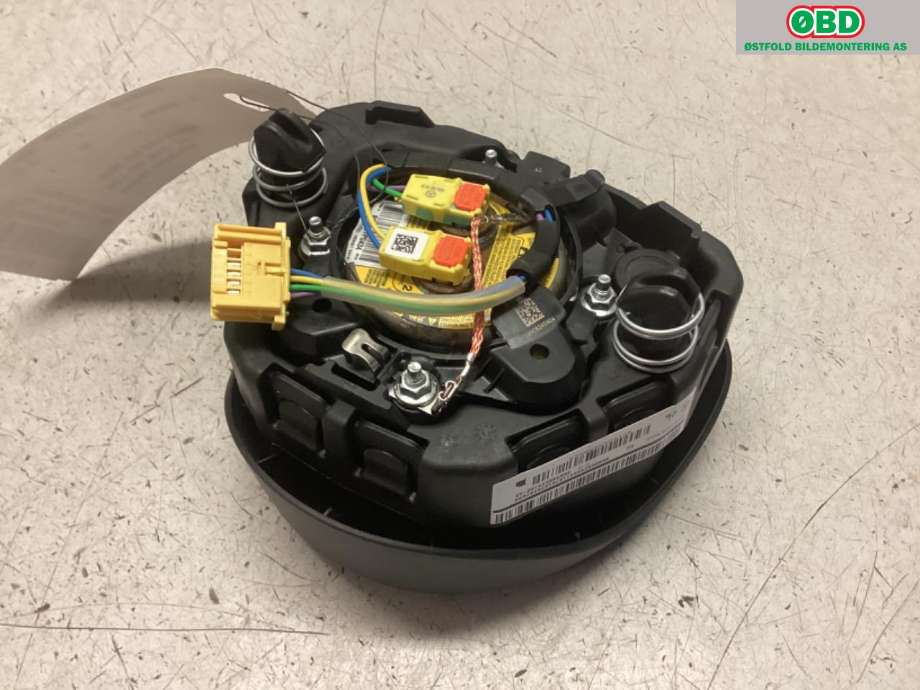 Airbag rattpute til Mercedes C-Klasse 2014-2018 (Fase 1) (W205) (W205) (MERCEDES|A 000 860 29 00|)